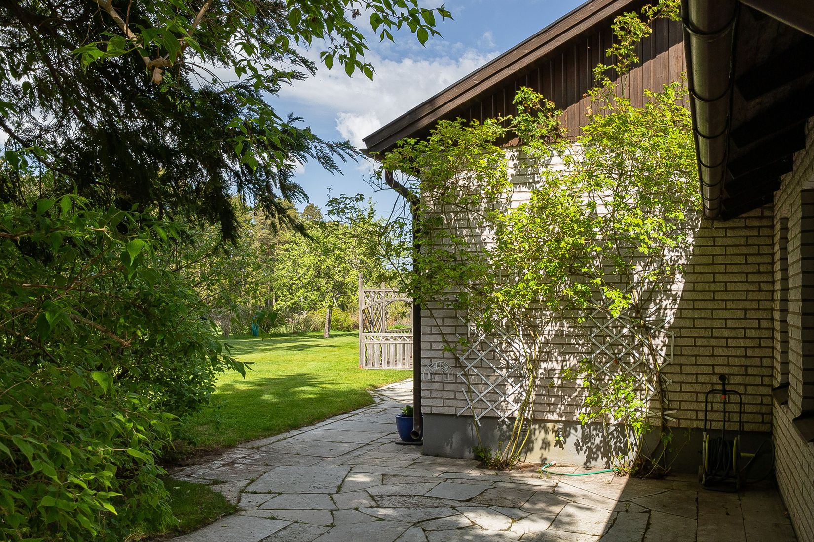 Villa, Hangelösa Skogsbäcken 1, Götene