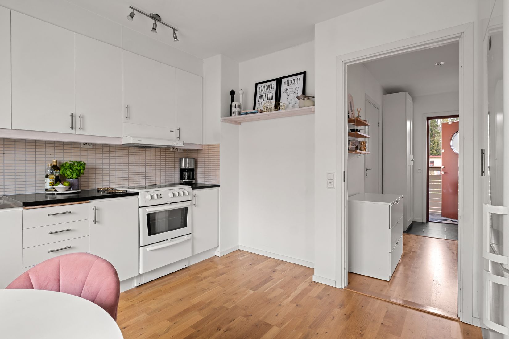 Bostadsrätt, Målarprinsens väg 127, Tyresö Strand, Tyresö