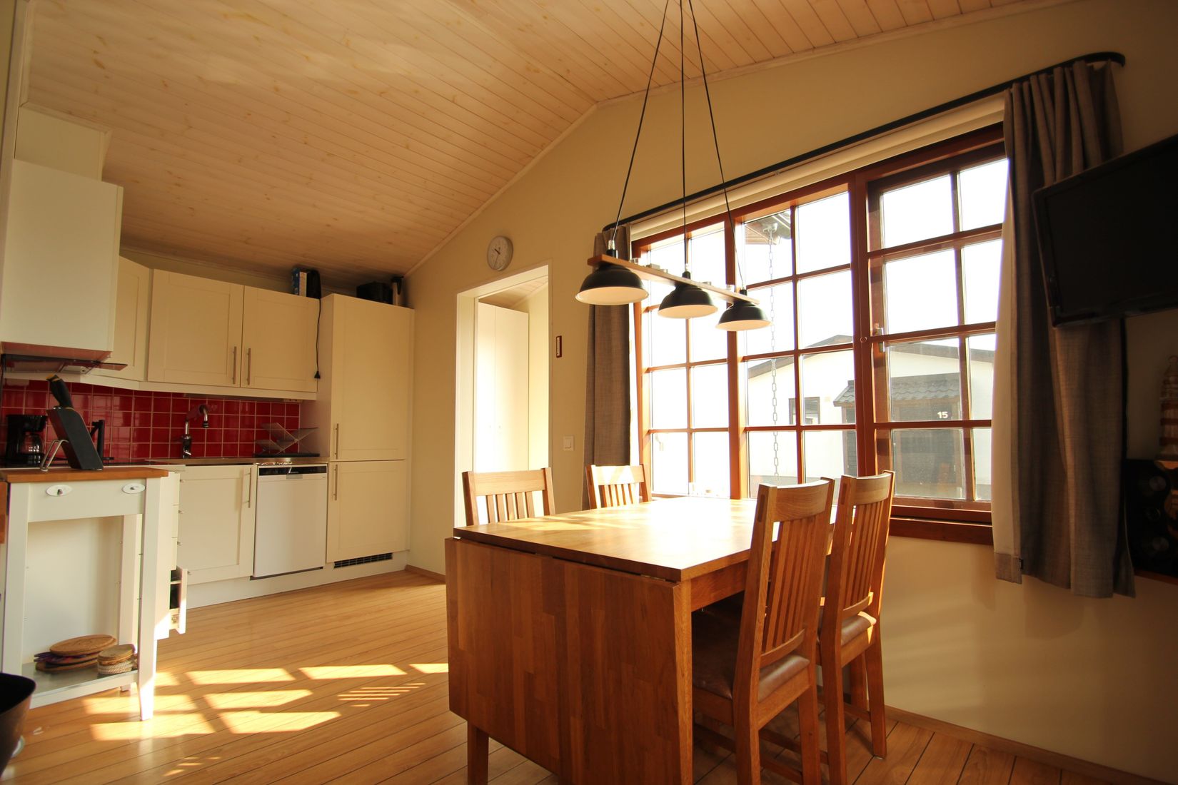 Bostadsrätt, Strandvägen 158 - Stuga 16, Slite - Nordöstra Gotland, Gotland