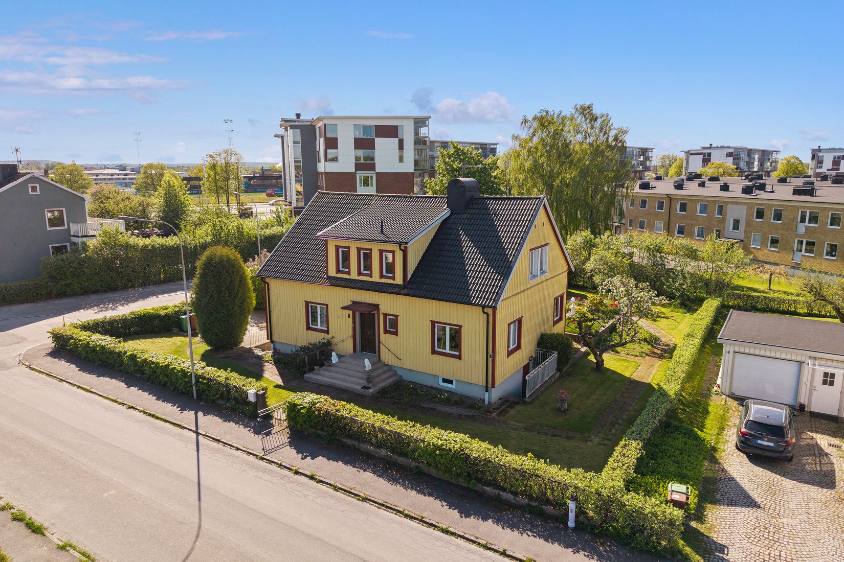 Villa, Lyckhemsgatan 5, Fredriksberg, Vänersborg