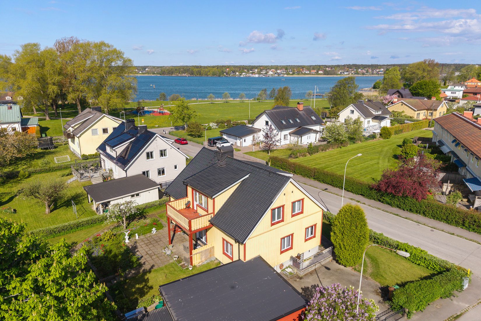 Villa, Lyckhemsgatan 5, Fredriksberg, Vänersborg