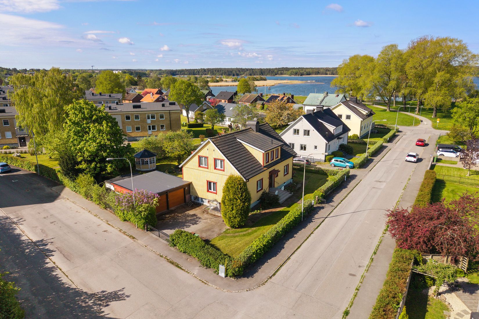 Villa, Lyckhemsgatan 5, Fredriksberg, Vänersborg