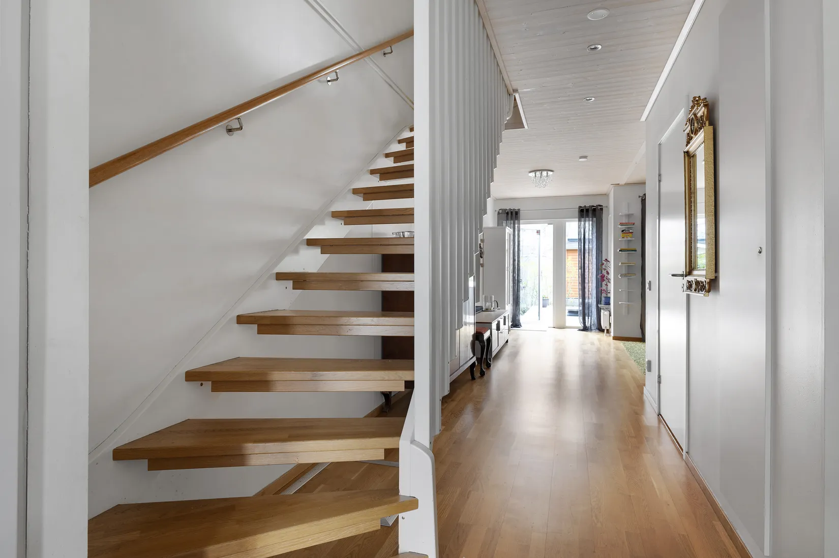 Villa, Vinthundsgatan 13, Brotorp - Järvastaden, Sundbyberg