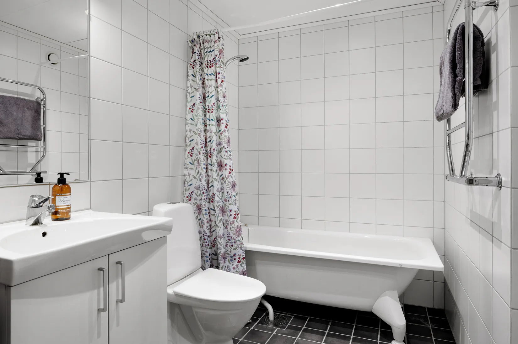 Villa, Vinthundsgatan 13, Brotorp - Järvastaden, Sundbyberg