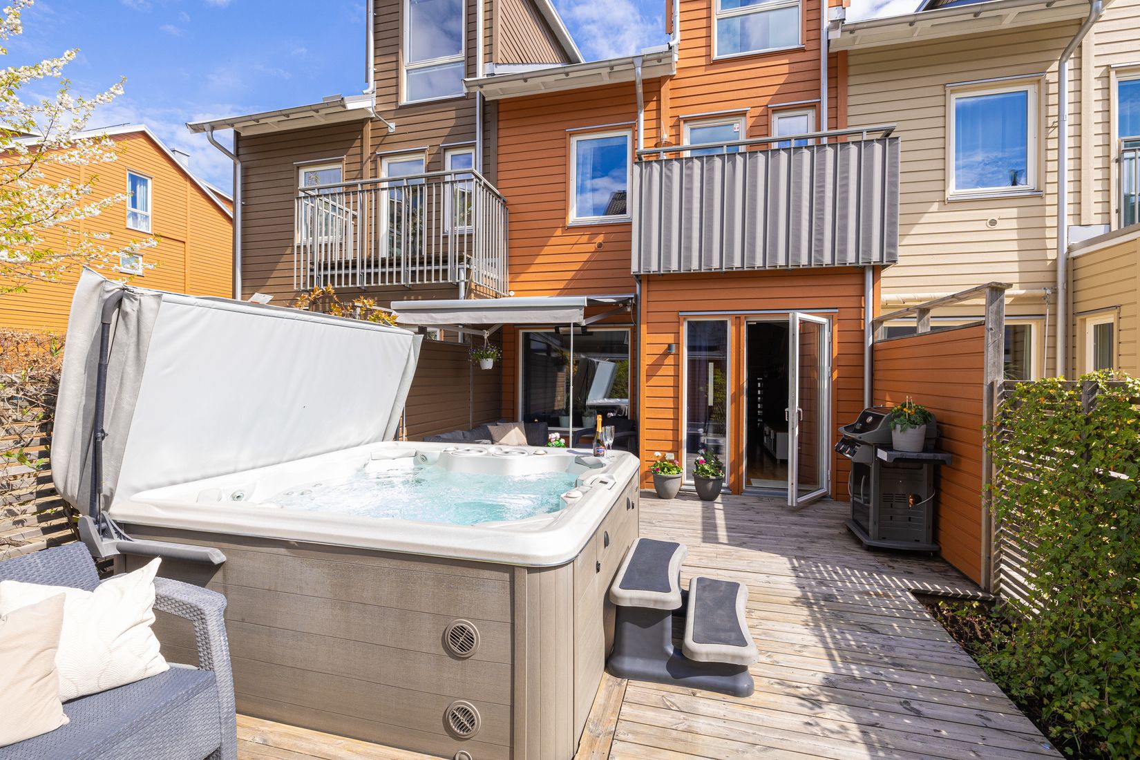 Villa, Vinthundsgatan 13, Brotorp - Järvastaden, Sundbyberg