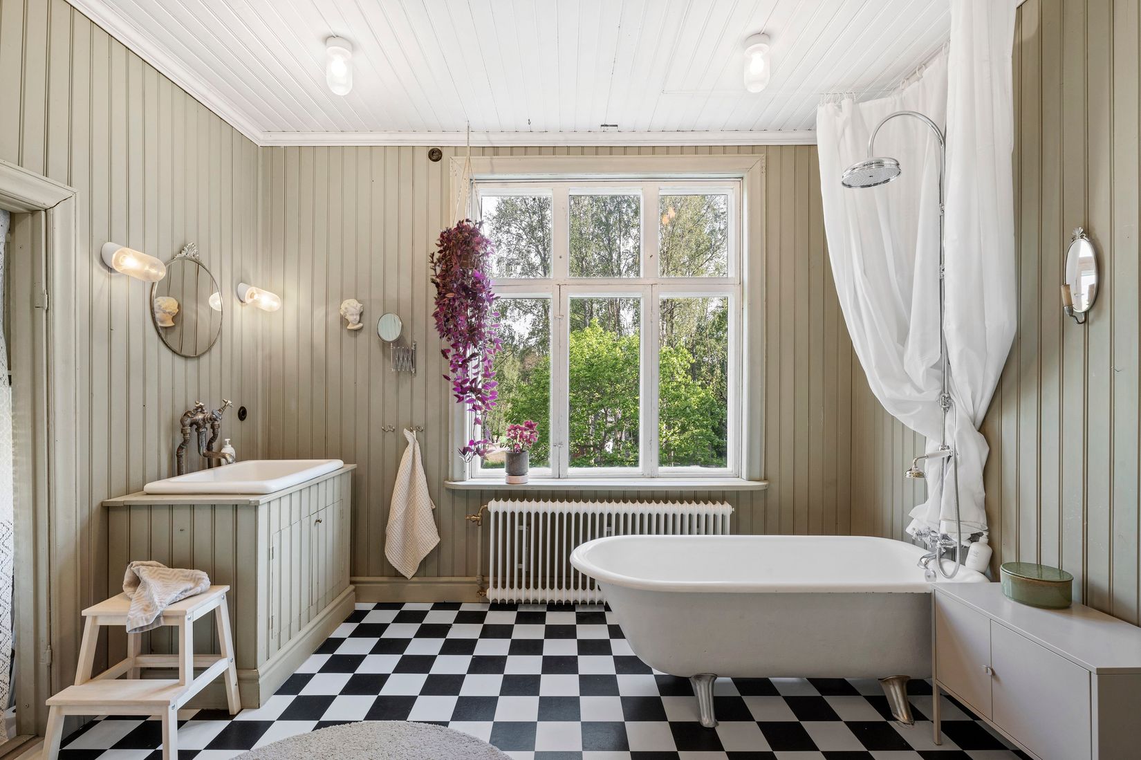 Villa, Garverivägen 3 och 5B, Tärnsjö, Heby