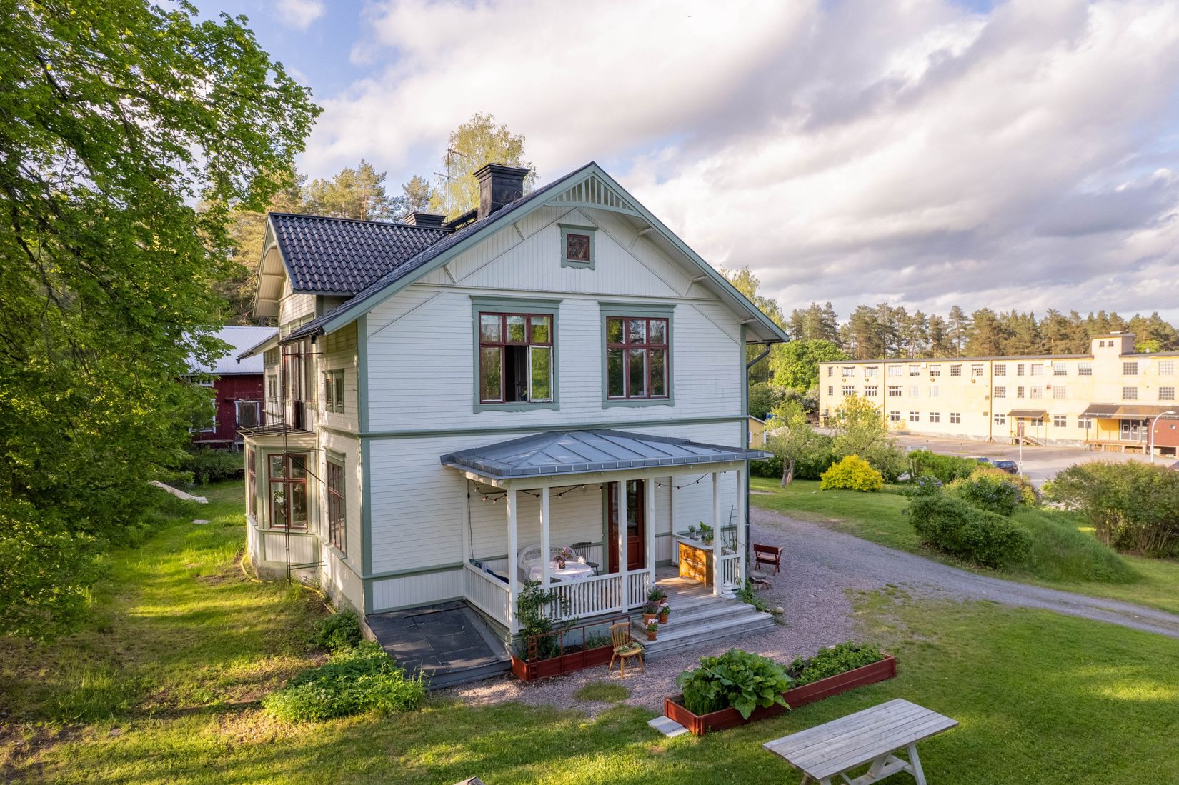 Villa, Garverivägen 3 och 5B, Tärnsjö, Heby