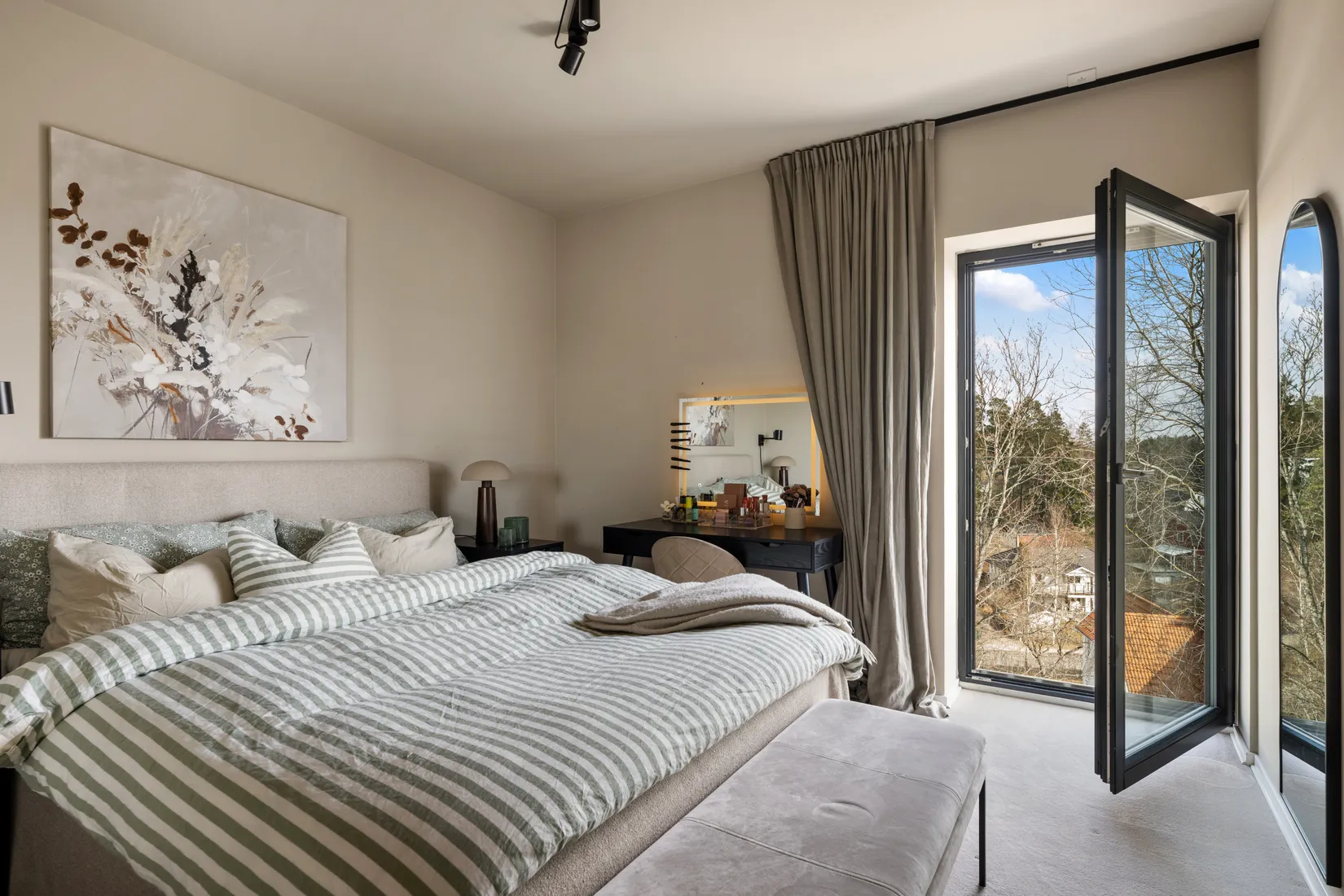 Villa, Gnejsvägen 15A, Roslags Näsby, Täby