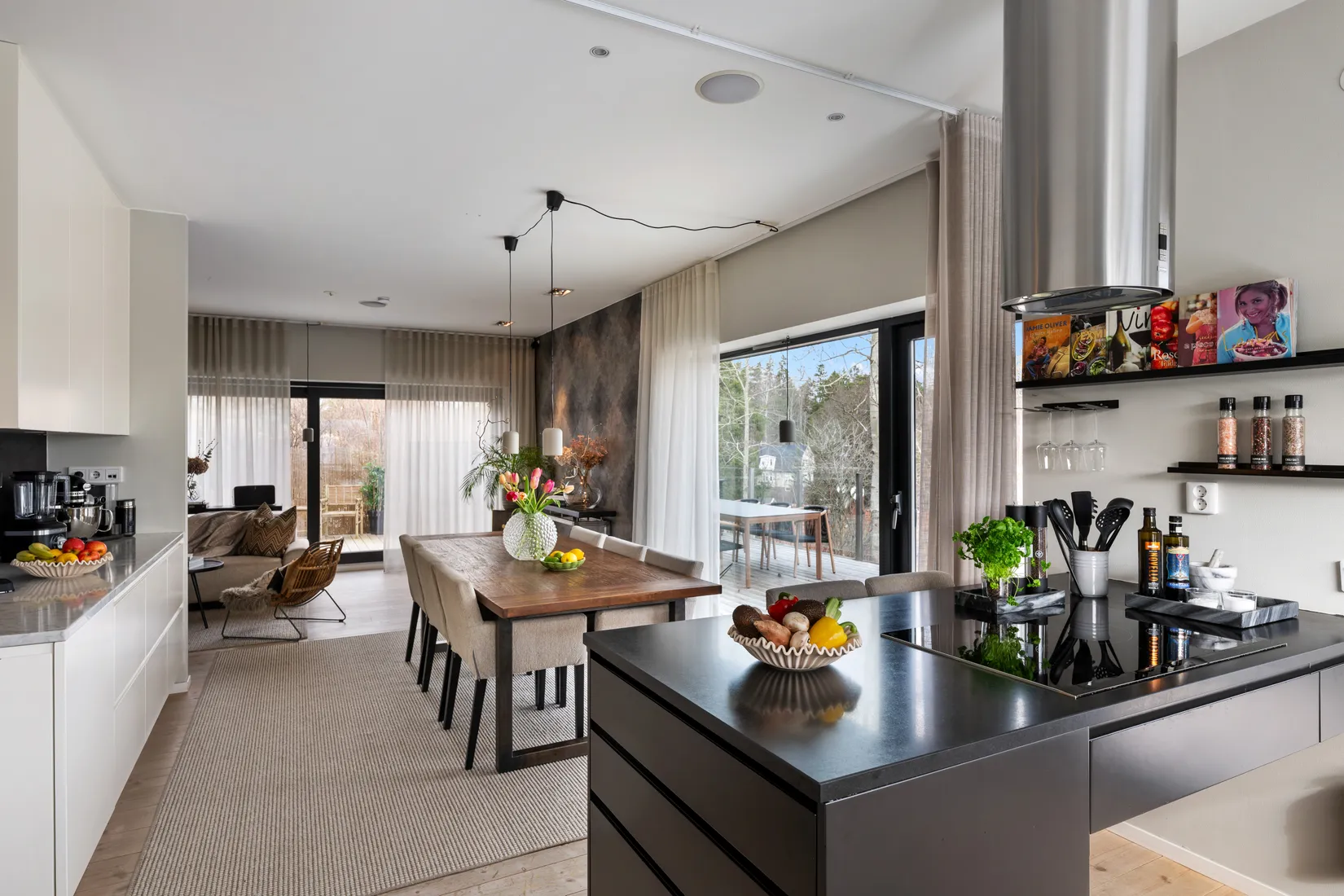 Villa, Gnejsvägen 15A, Roslags Näsby, Täby