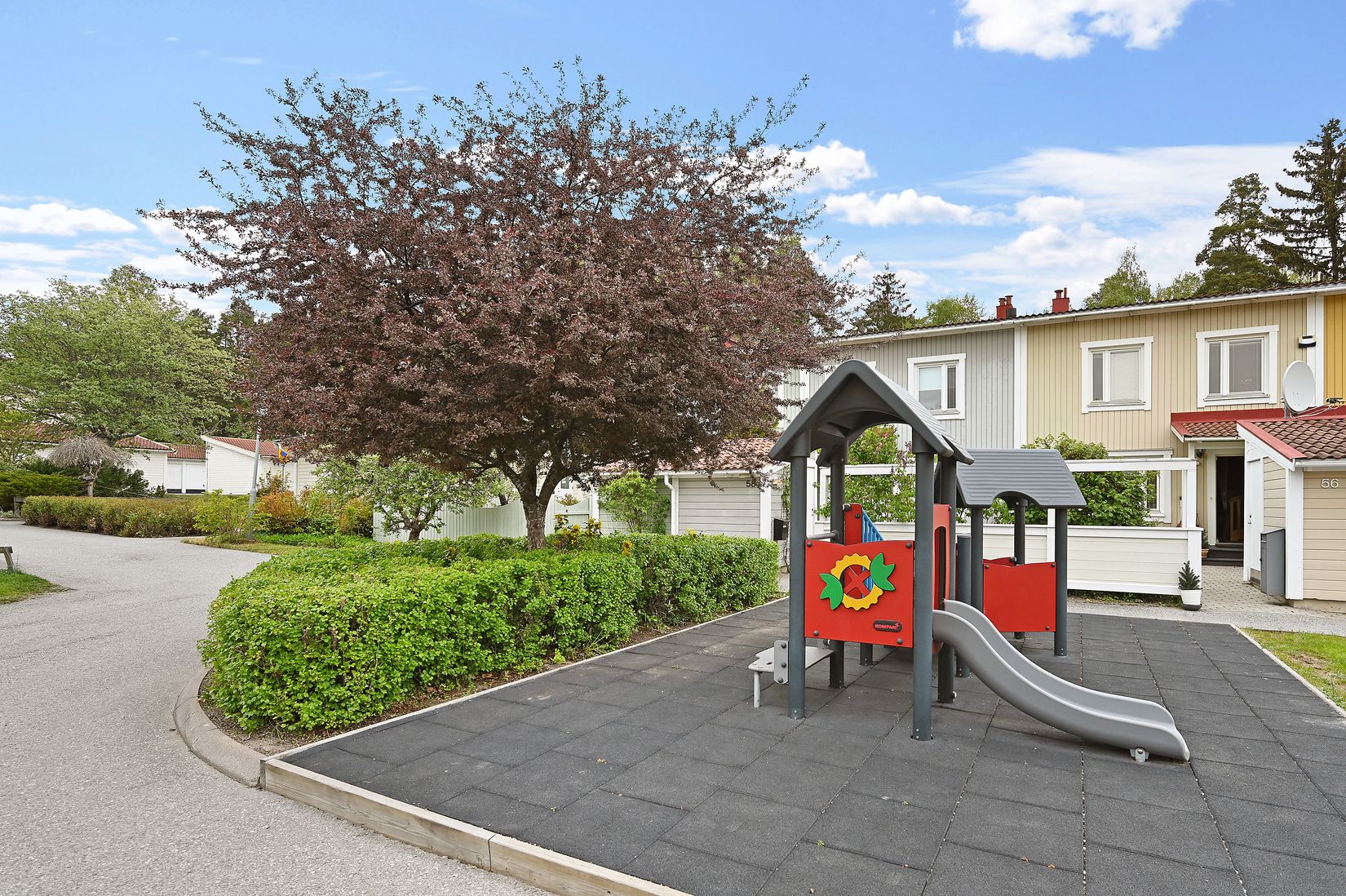 Radhus, Småbjörksvägen 60, Stockholm