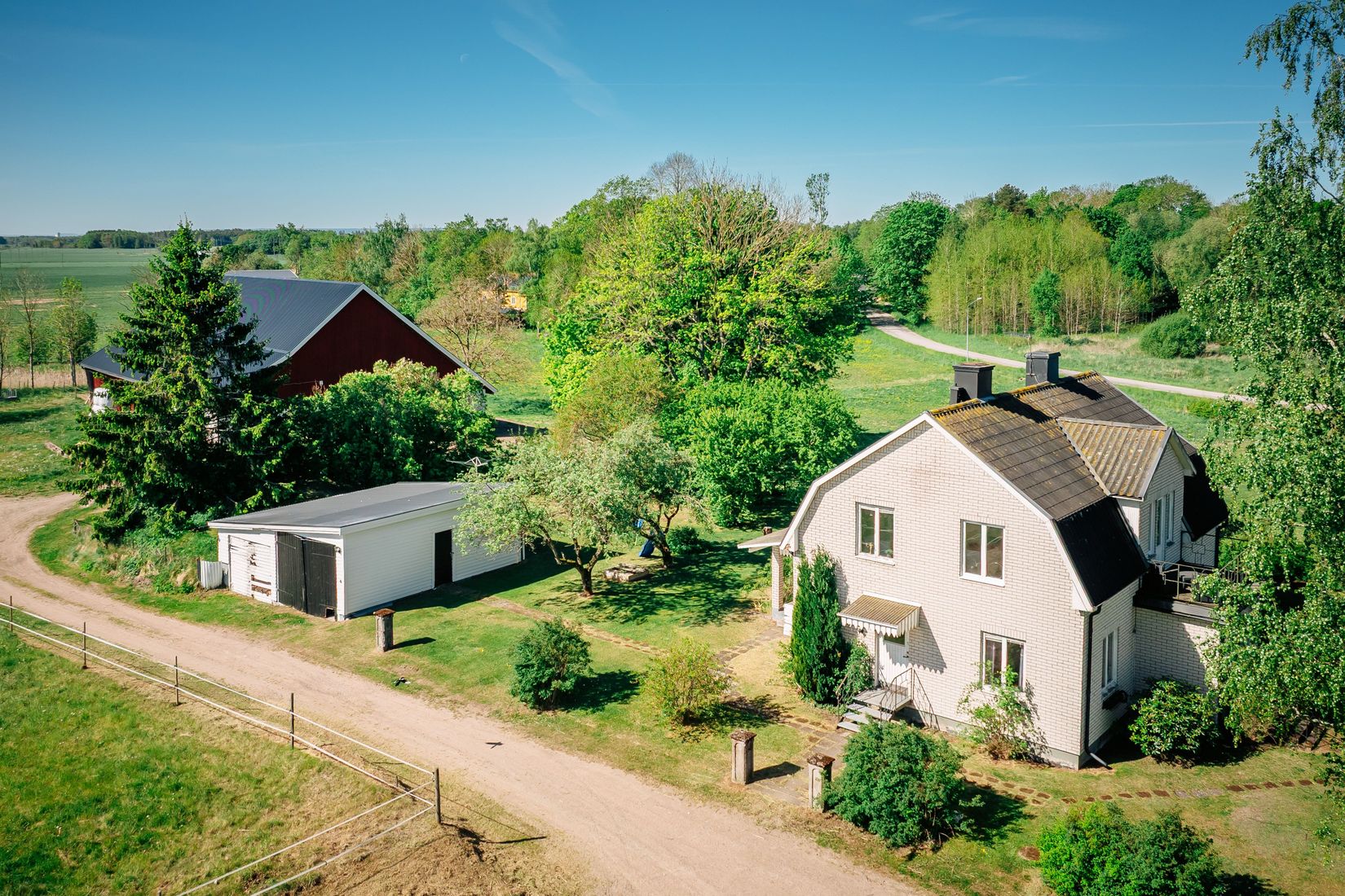 Gård/Skog, Valla Åsgården 2, Töreboda