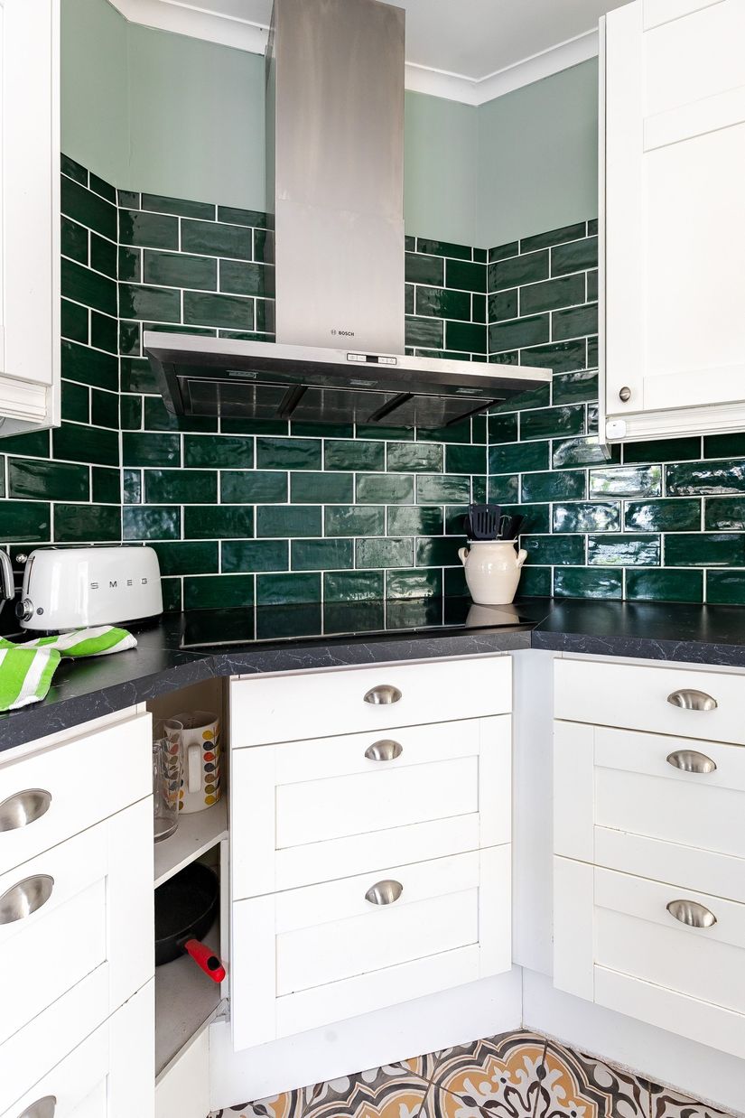 Villa, Mäster Lars gränd 7, Centralt vid Kyrkberget, Strängnäs