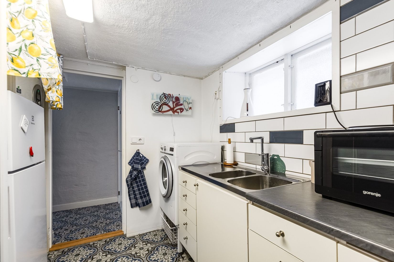 Villa, Mäster Lars gränd 7, Centralt vid Kyrkberget, Strängnäs