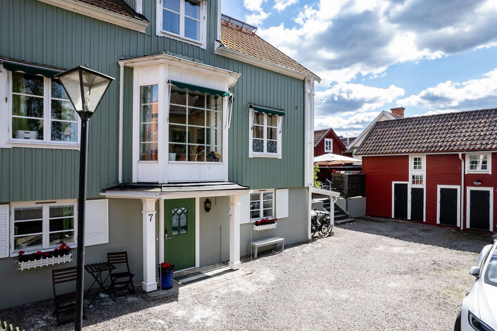Villa, Mäster Lars gränd 7, Centralt vid Kyrkberget, Strängnäs