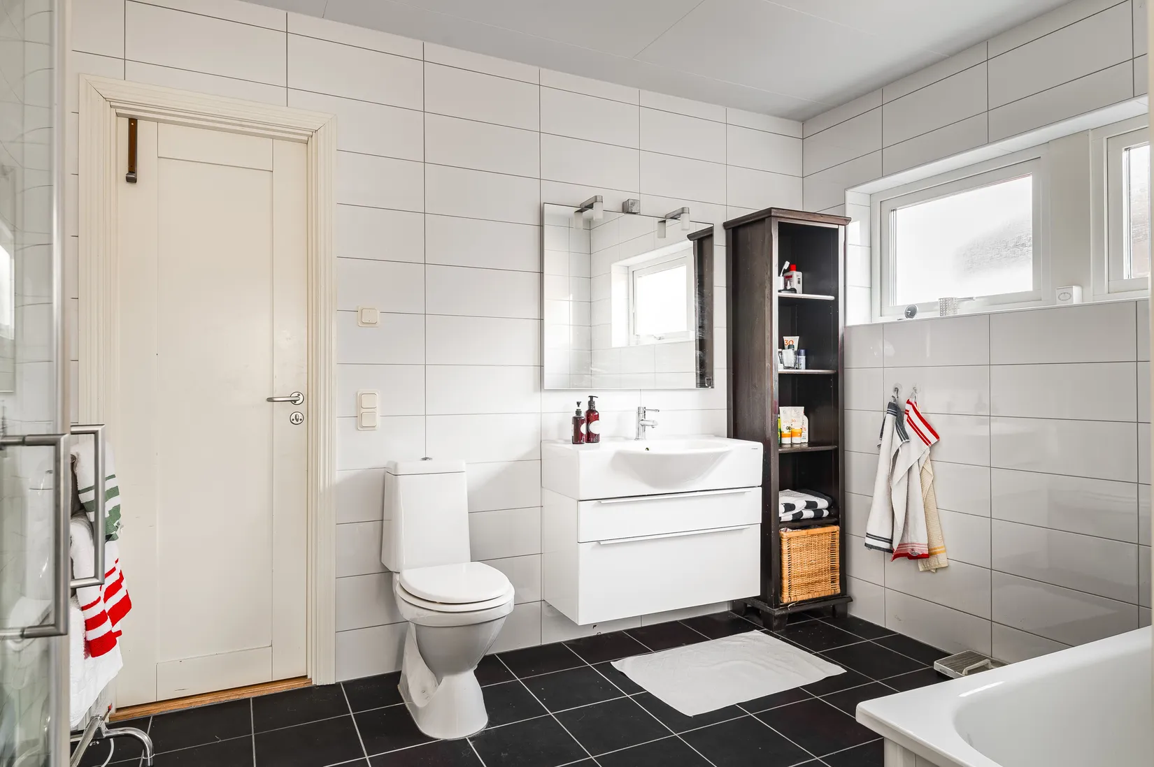 Villa, Hedvig Eleonoras gata 11, Drottningmarken, Vadstena