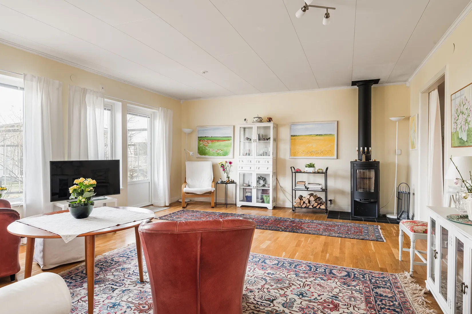 Villa, Hedvig Eleonoras gata 11, Drottningmarken, Vadstena