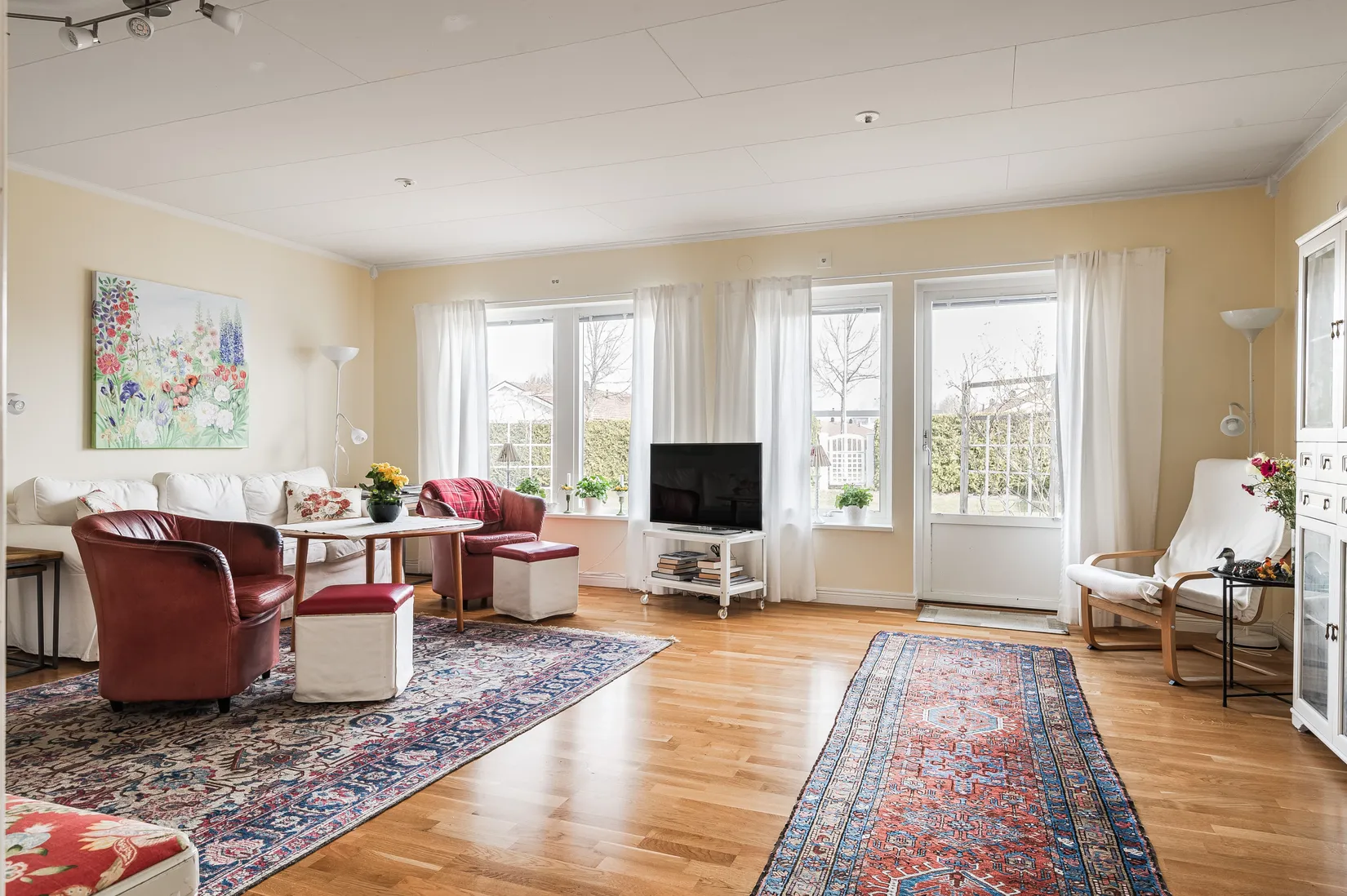 Villa, Hedvig Eleonoras gata 11, Drottningmarken, Vadstena