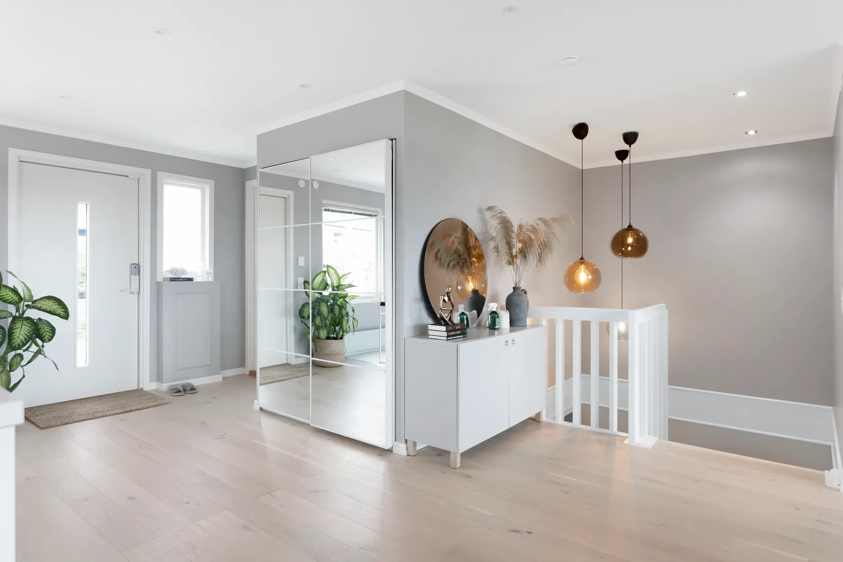 Radhus, Örnholmsbrinken 58, Johannesdal - Vårberg, Stockholm
