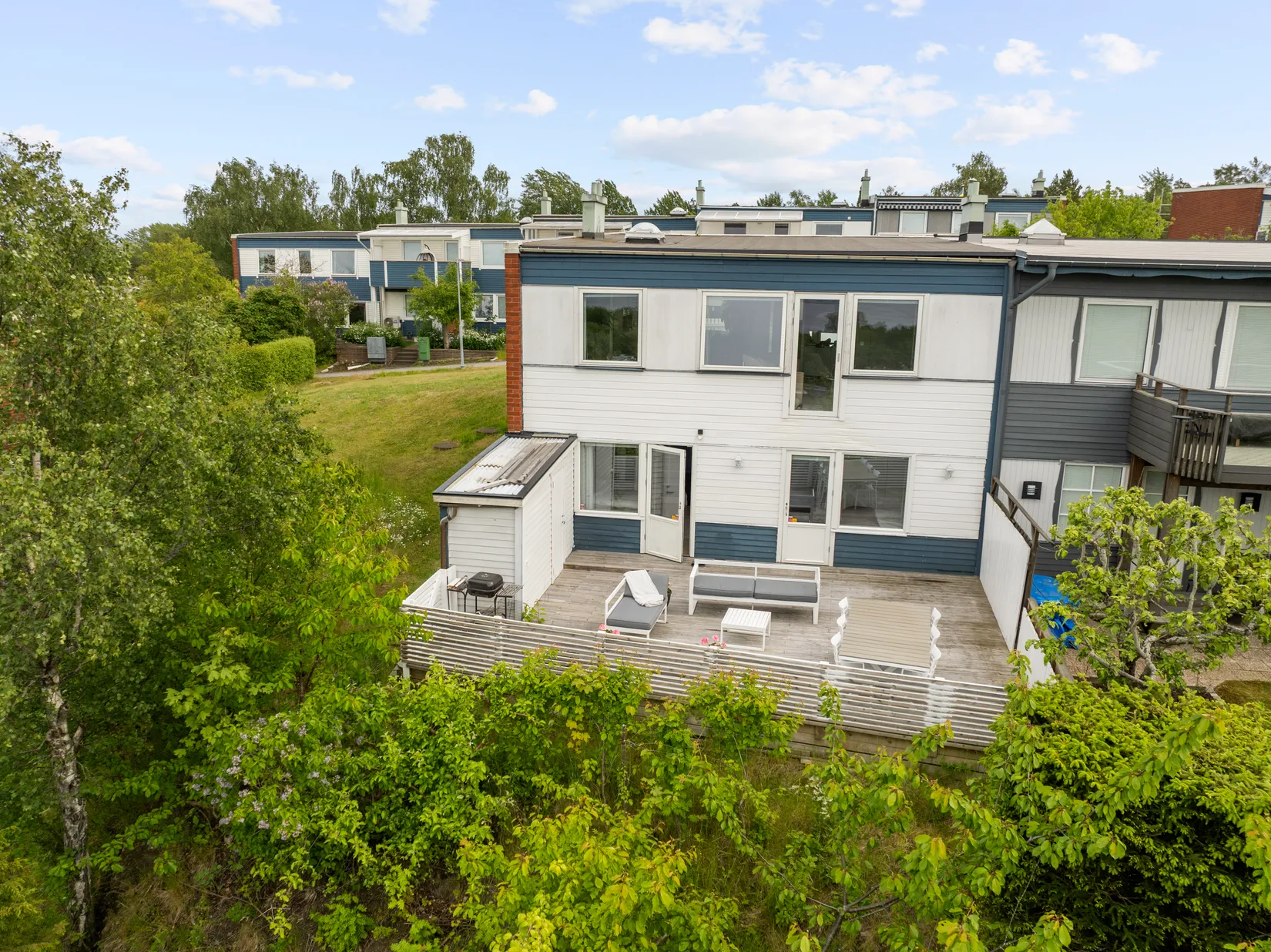 Villa, Radhus, Örnholmsbrinken 58, Johannesdal - Vårberg, Stockholm