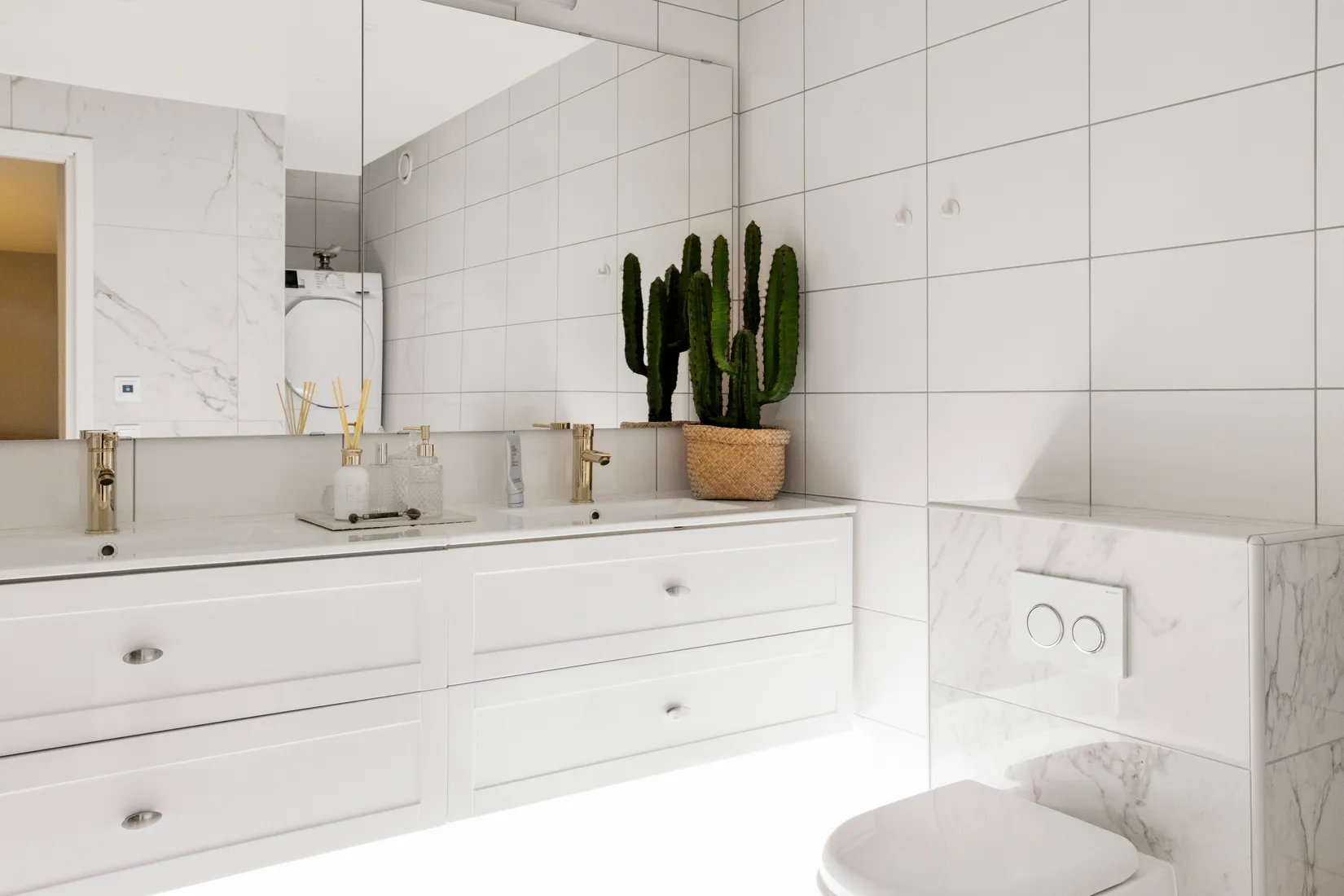 Radhus, Örnholmsbrinken 58, Johannesdal - Vårberg, Stockholm