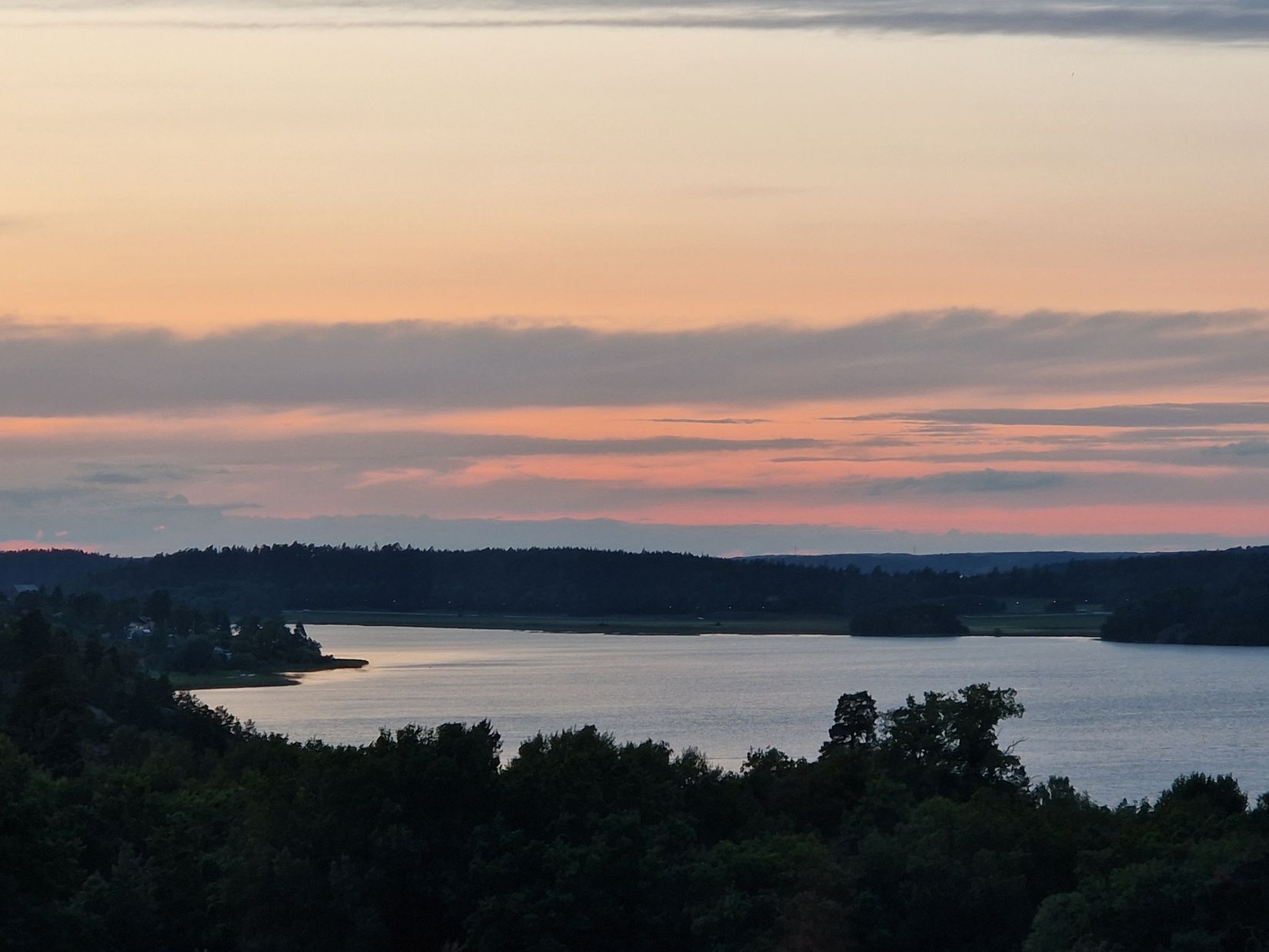 Villa, Radhus, Örnholmsbrinken 58, Johannesdal - Vårberg, Stockholm