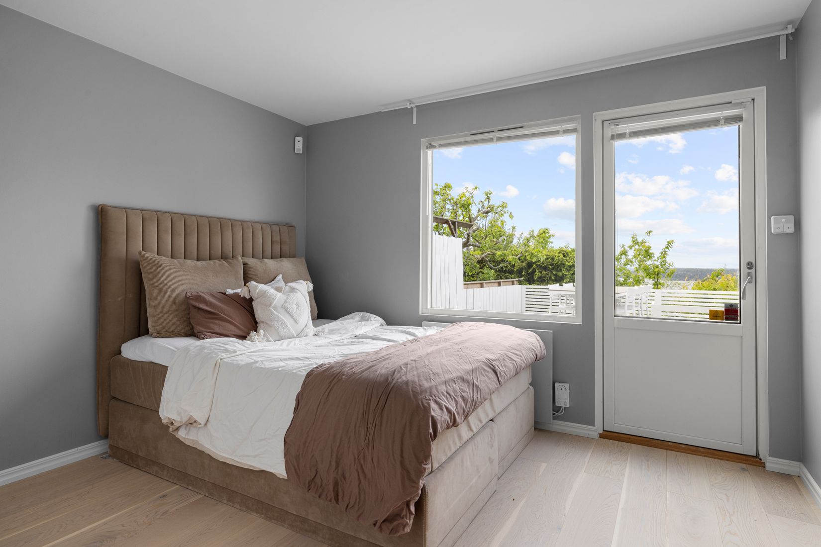 Villa, Radhus, Örnholmsbrinken 58, Johannesdal - Vårberg, Stockholm