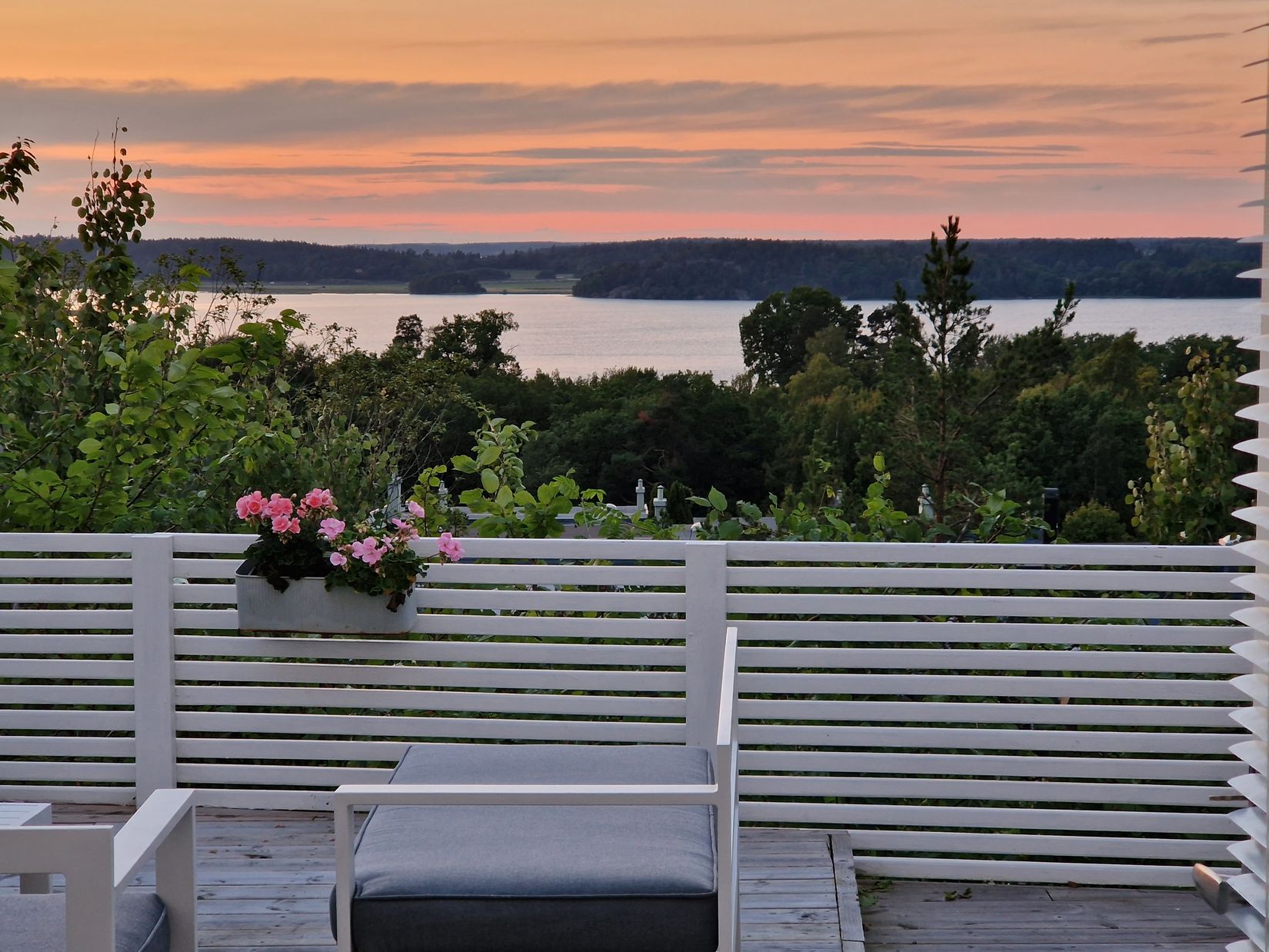 Villa, Radhus, Örnholmsbrinken 58, Johannesdal - Vårberg, Stockholm