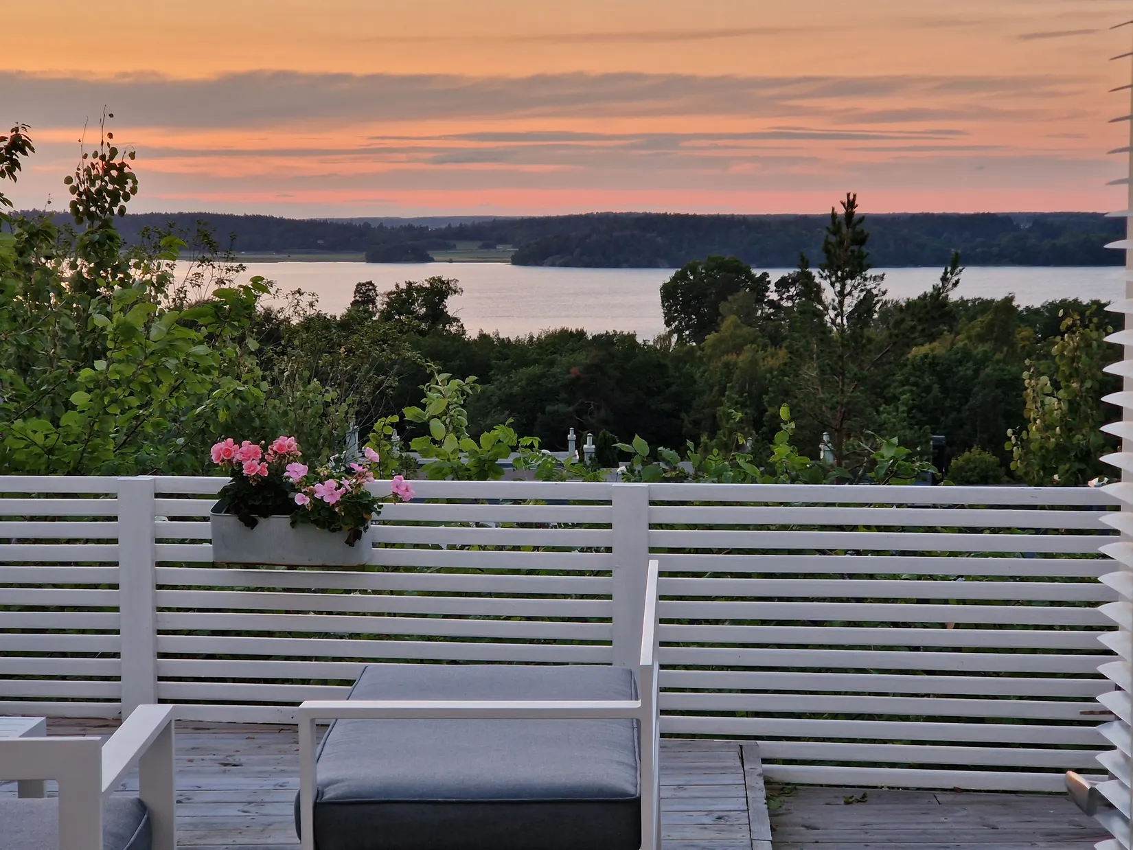 Villa, Radhus, Örnholmsbrinken 58, Johannesdal - Vårberg, Stockholm