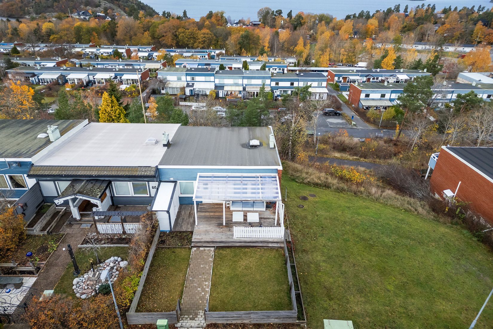 Villa, Radhus, Örnholmsbrinken 58, Johannesdal - Vårberg, Stockholm