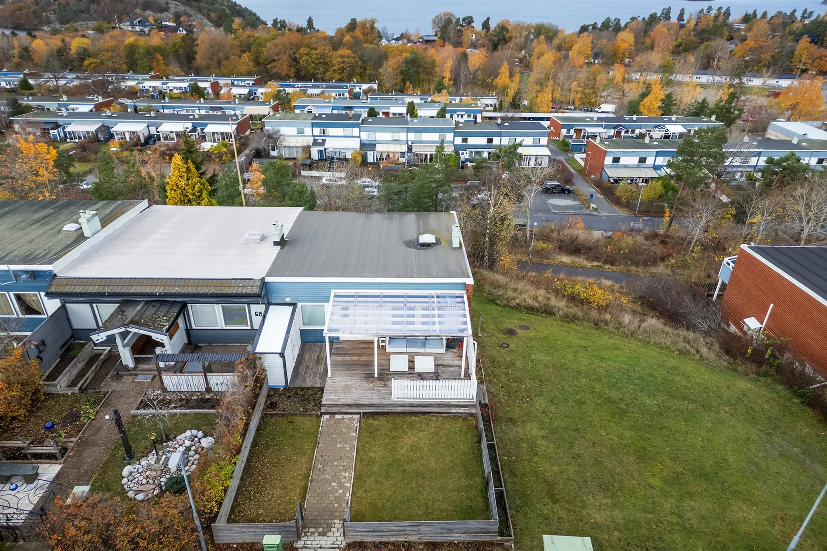 Villa, Radhus, Örnholmsbrinken 58, Johannesdal - Vårberg, Stockholm