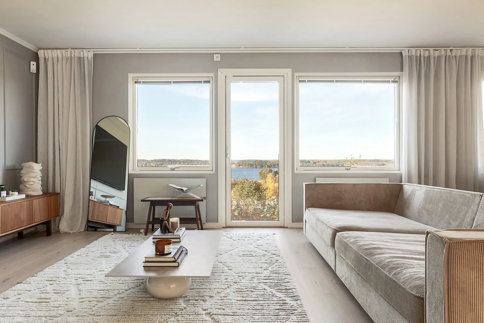 Radhus, Örnholmsbrinken 58, Johannesdal - Vårberg, Stockholm