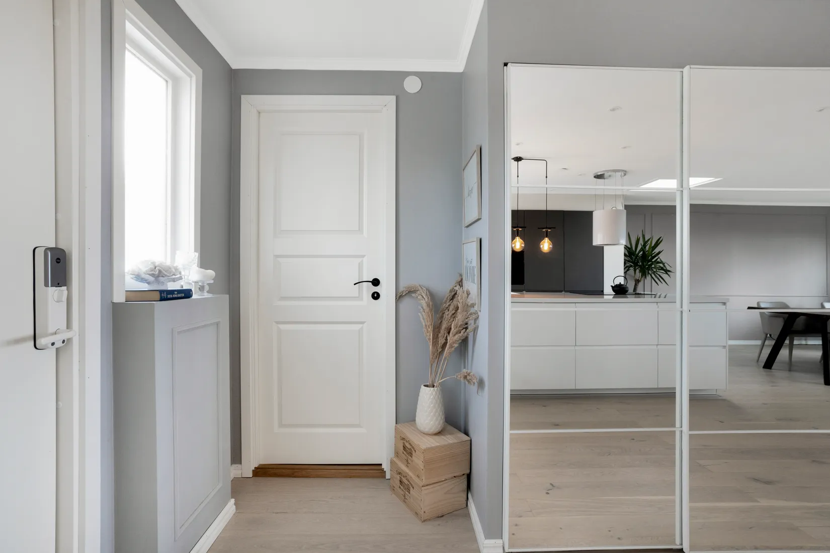 Radhus, Örnholmsbrinken 58, Johannesdal - Vårberg, Stockholm