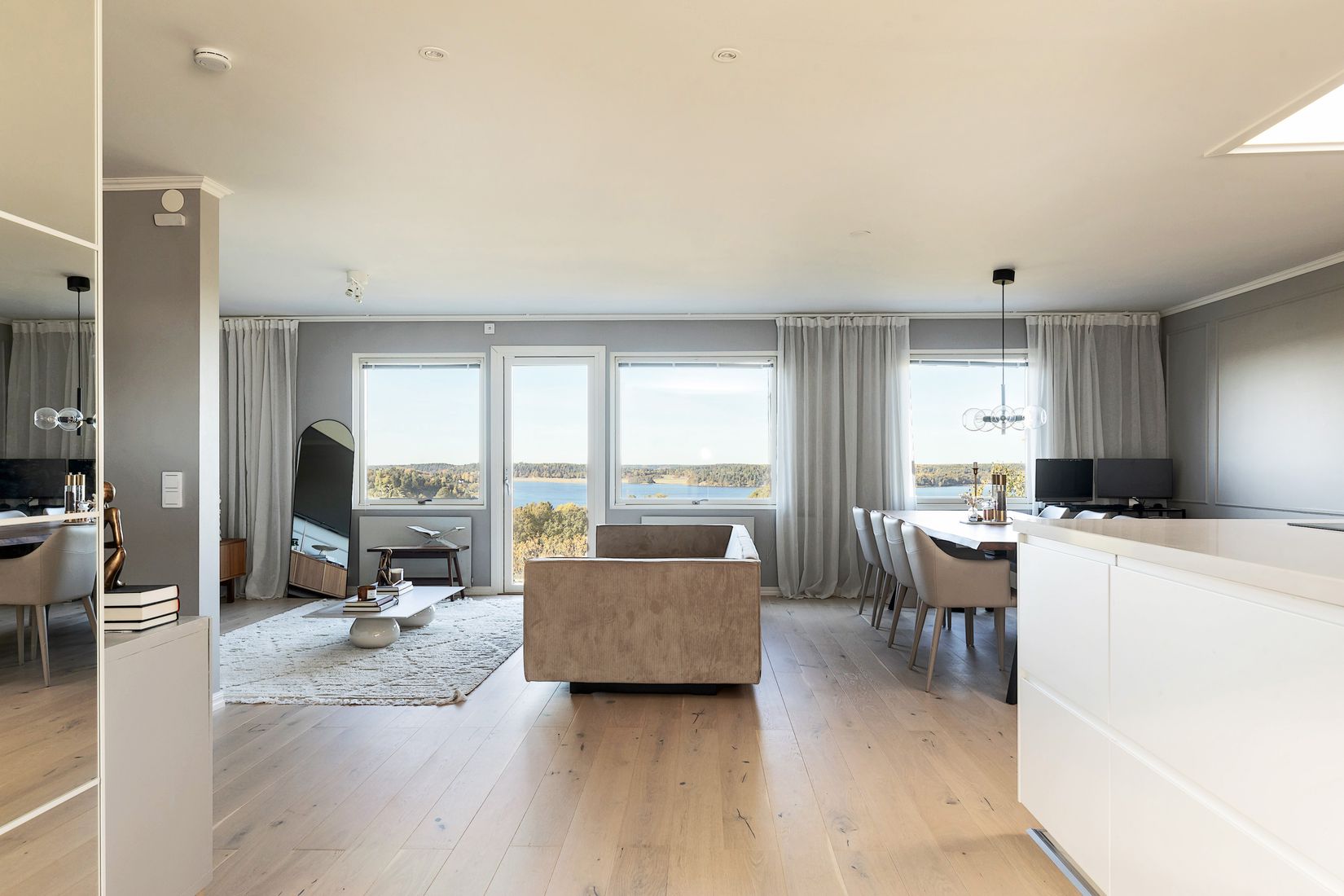 Villa, Radhus, Örnholmsbrinken 58, Johannesdal - Vårberg, Stockholm