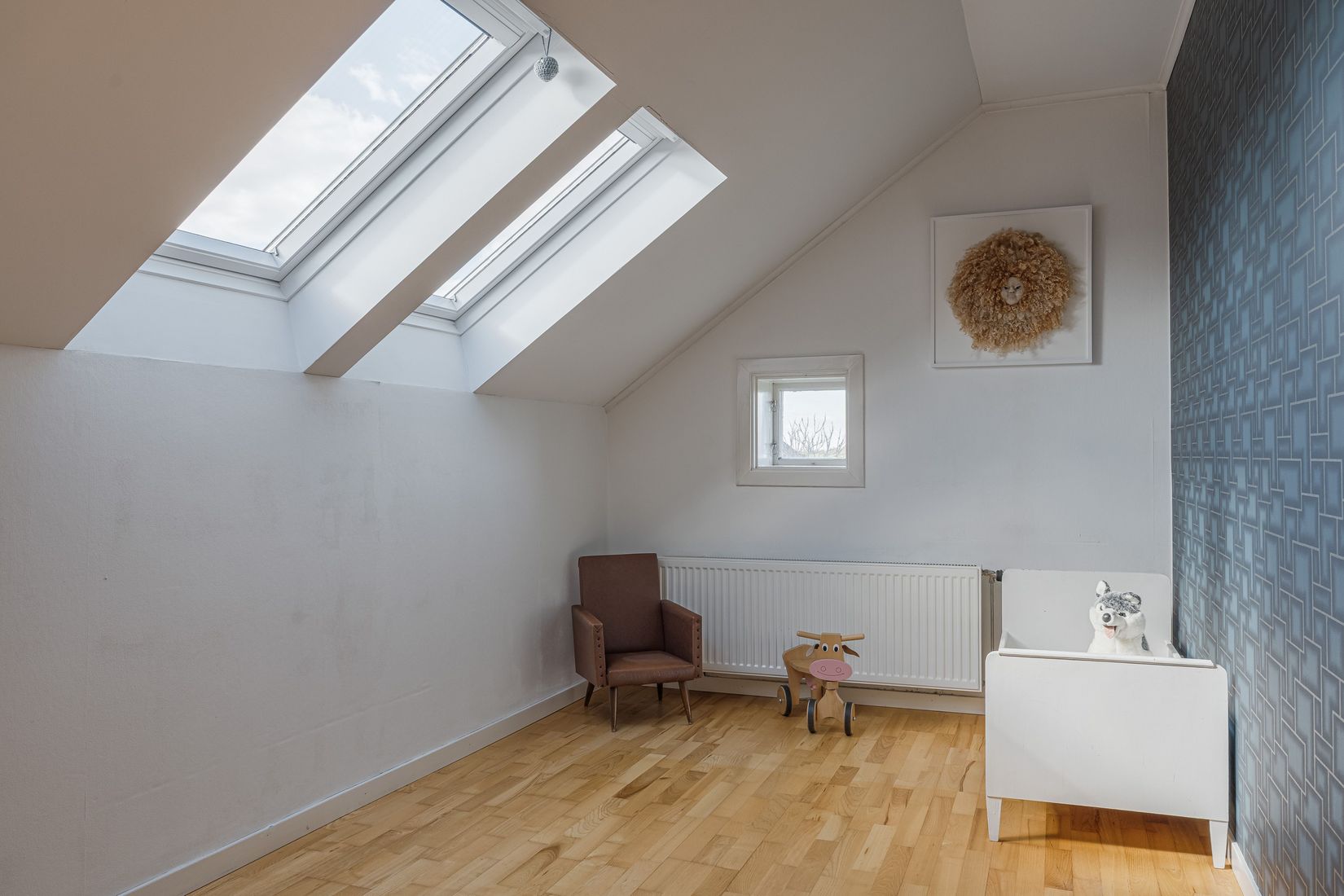 Villa, Mellangatan 16, Tibro