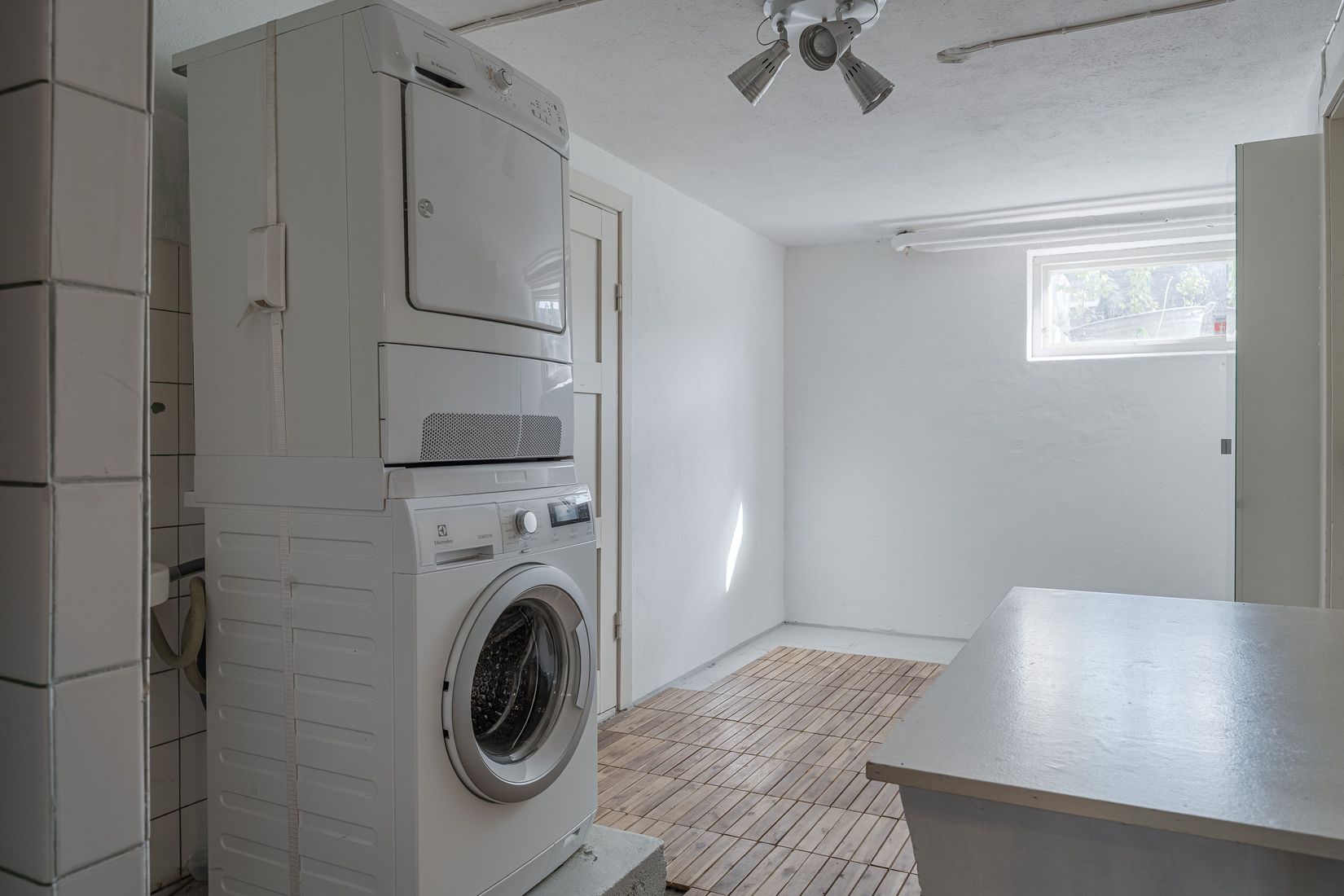 Villa, Mellangatan 16, Tibro