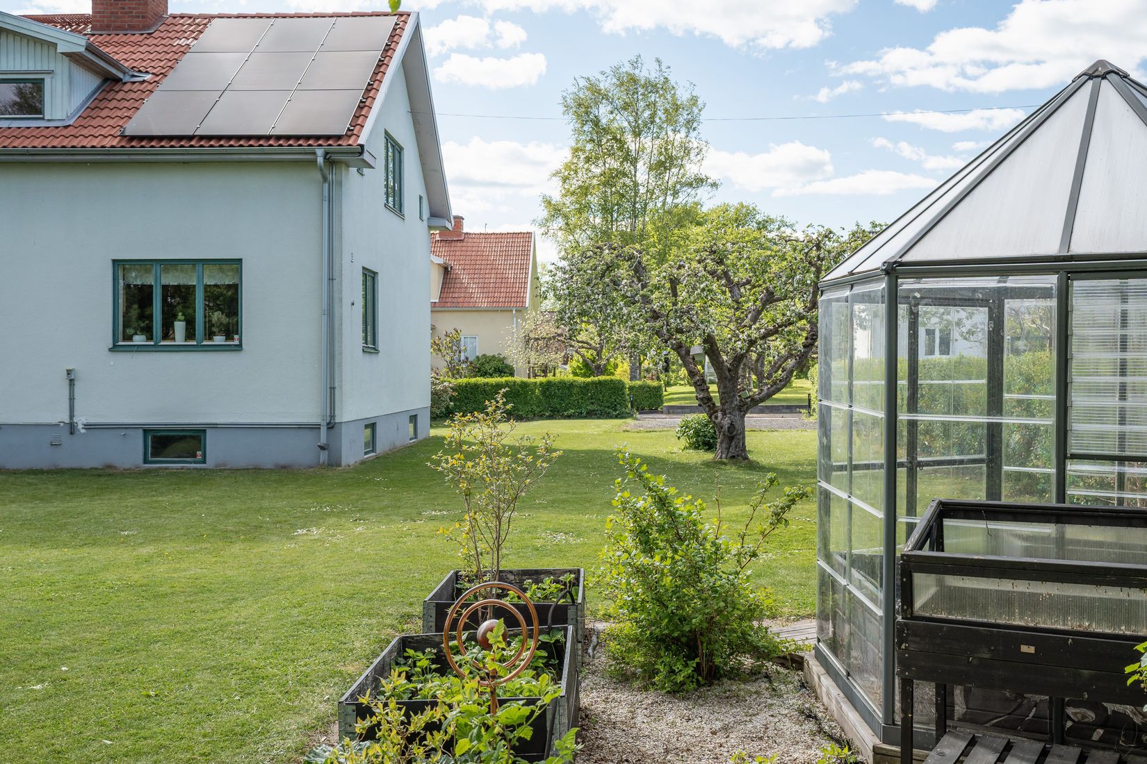 Villa, Mellangatan 16, Tibro