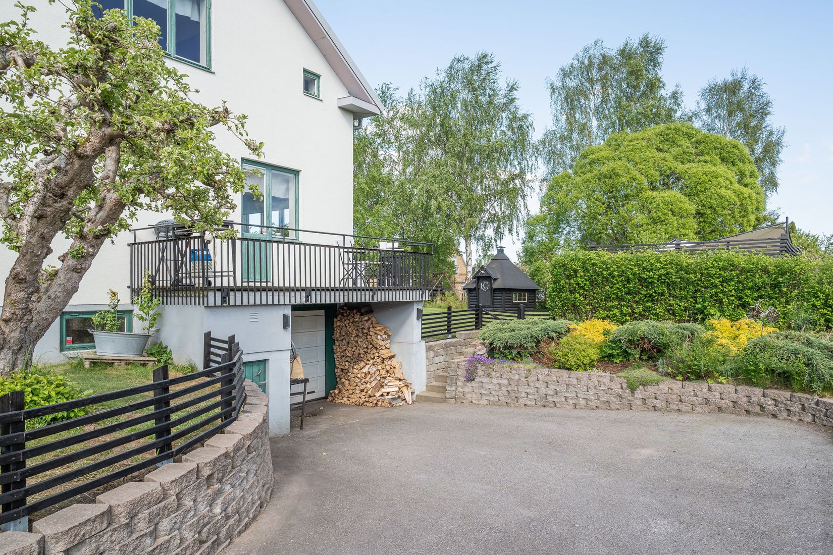 Villa, Mellangatan 16, Tibro