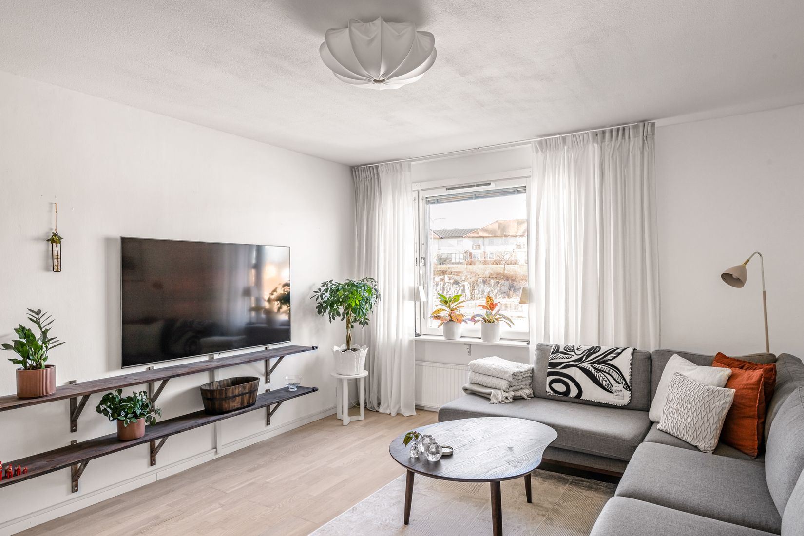 Bostadsrätt, Månadsvägen 18, Jakobsberg, Järfälla