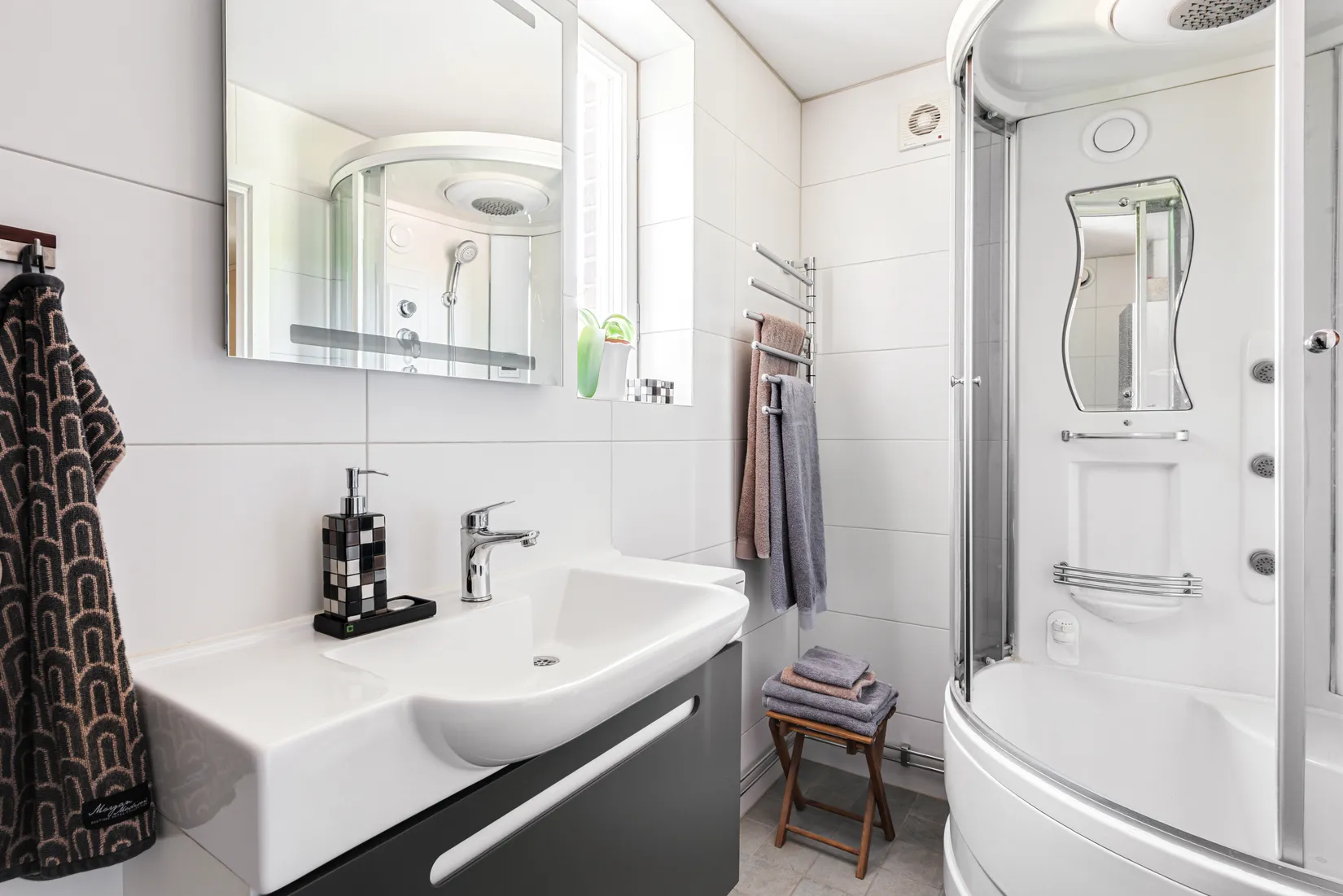 Villa, Aspviks alléväg 12, Gustavsberg - Aspvik, Värmdö