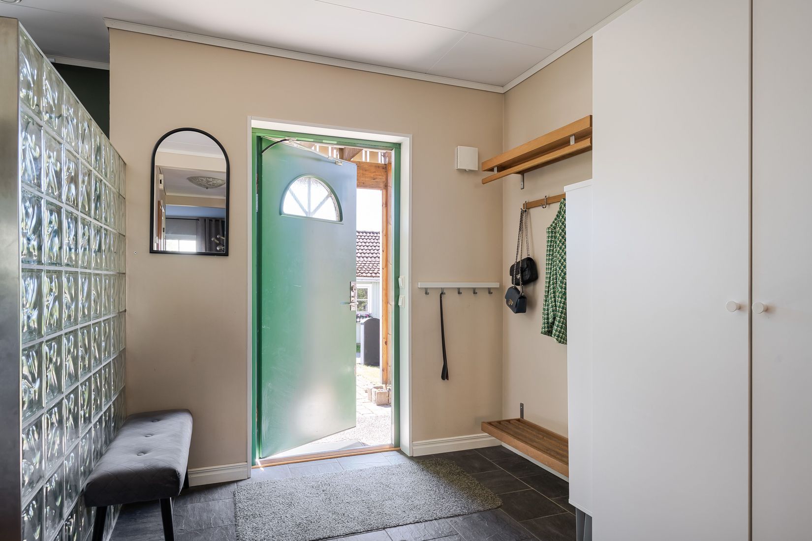 Villa, Ekorrvägen 18, Ulvhäll, Strängnäs