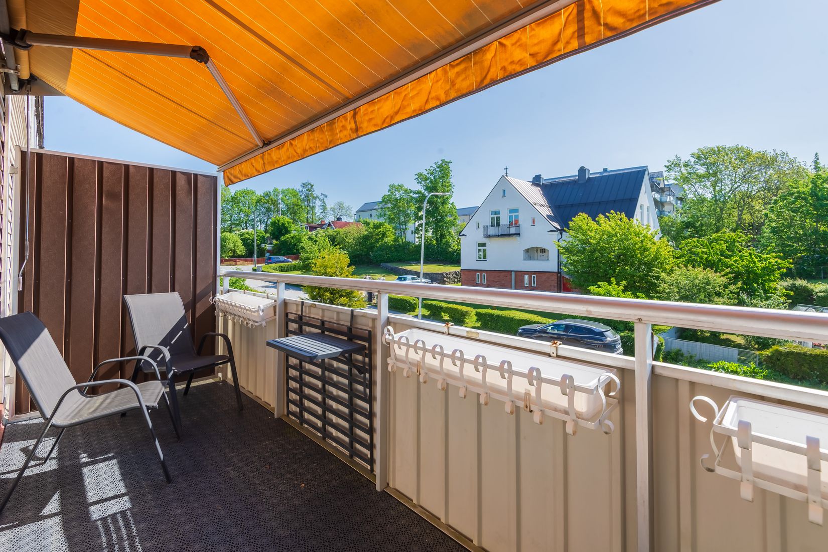 Radhus, Byggmästarvägen 20, Bro - Gamla Bro, Upplands-Bro