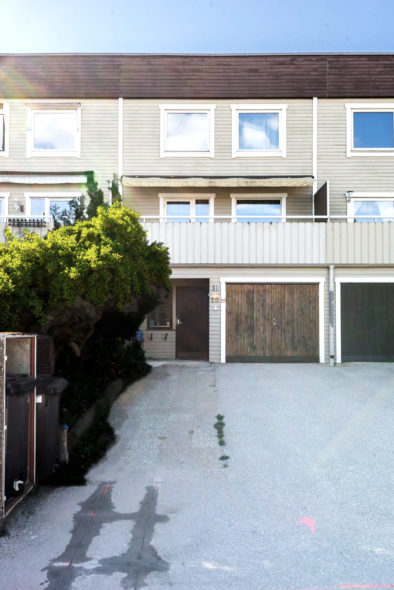 Radhus, Byggmästarvägen 20, Bro - Gamla Bro, Upplands-Bro