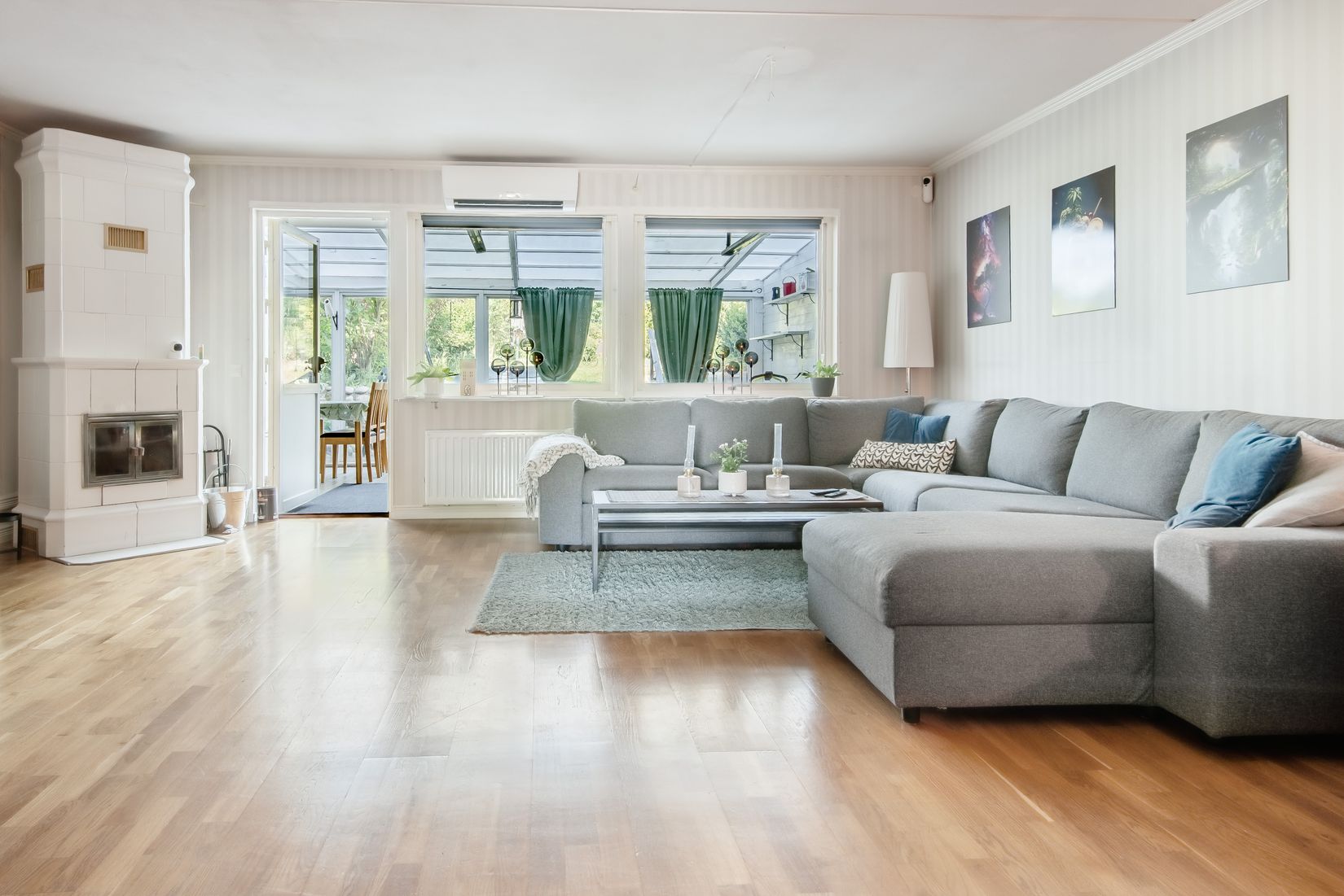 Radhus, Byggmästarvägen 20, Bro - Gamla Bro, Upplands-Bro