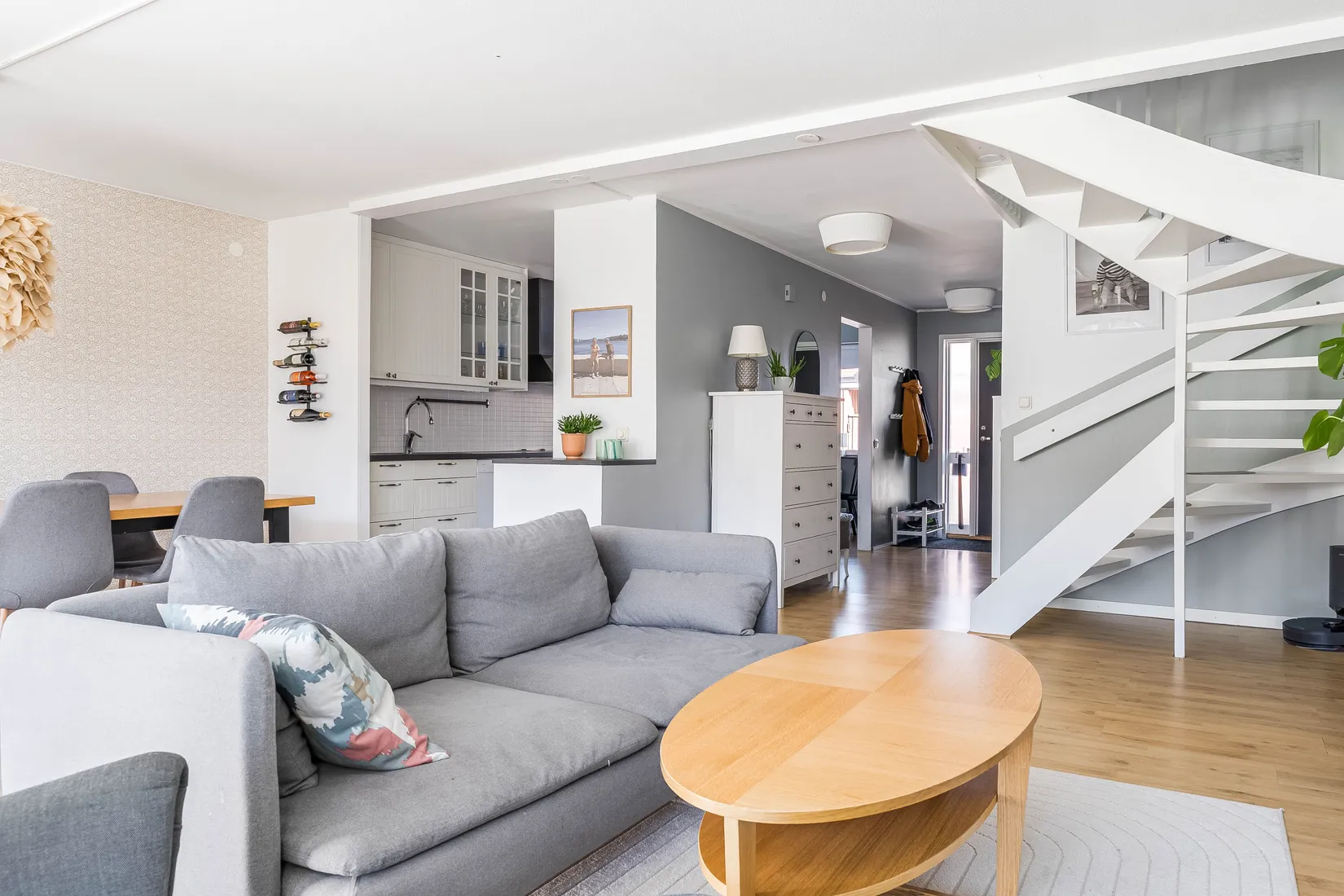 Villa, Radhus, Backavägen 7G, Katrineholm Söder, Katrineholm