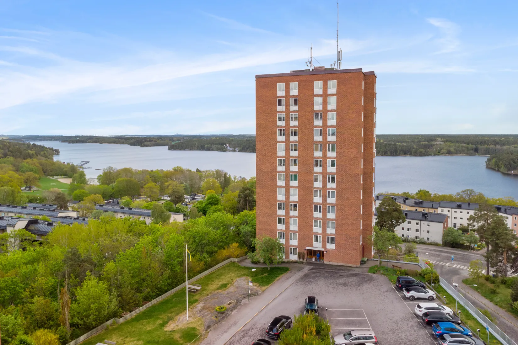 Bostadsrätt, Medsolsbacken 17, Hässelby Strand, Stockholm