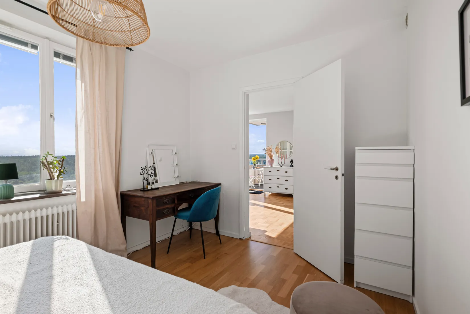 Bostadsrätt, Medsolsbacken 17, Hässelby Strand, Stockholm