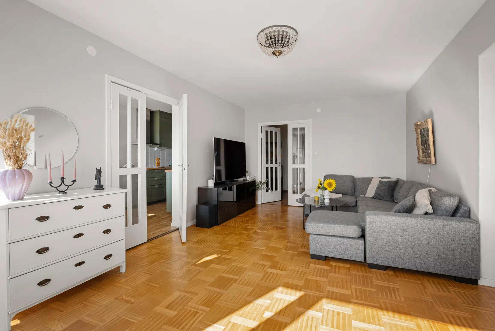 Bostadsrätt, Medsolsbacken 17, Hässelby Strand, Stockholm