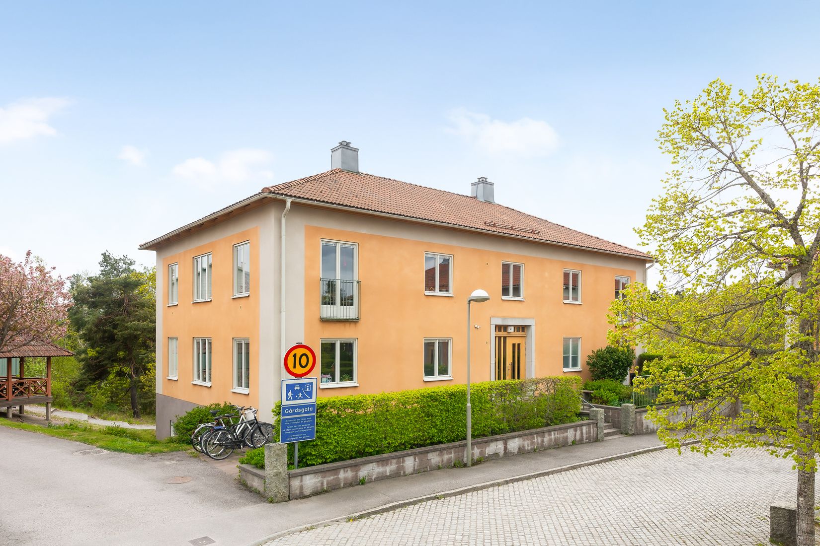 Bostadsrätt, Sedumbacken 4, 2/2tr., Bromma / Riksby, Stockholm