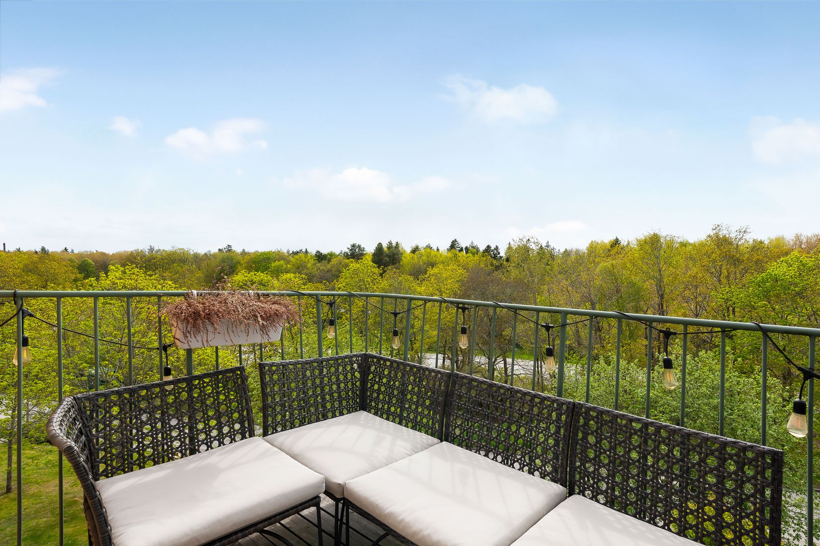 Bostadsrätt, Sedumbacken 4, 2/2tr., Bromma / Riksby, Stockholm