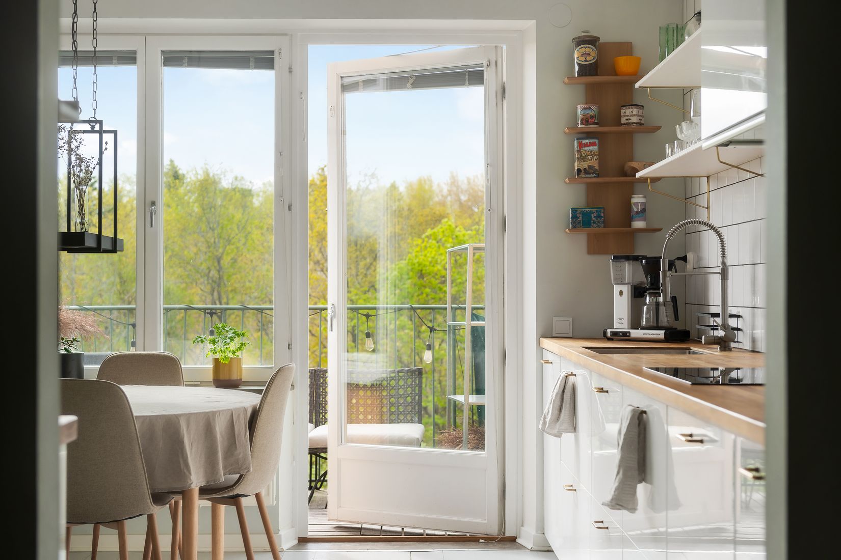 Bostadsrätt, Sedumbacken 4, 2/2tr., Bromma / Riksby, Stockholm